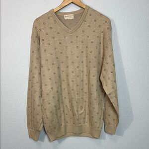 Vintage Men's Tricots St. Raphael Men's Beige‎ V-Neck Sweater